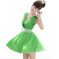 夏季新款绿色简约清新V领无袖雪纺透气 气质纯色背心紧身连衣裙夏