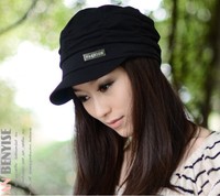 2015韩版潮男女春款黑色铁片鸭舌帽平顶帽军帽遮阳帽 显瘦贝雷帽