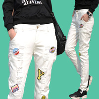 2016春季新款韩版白色牛仔裤女磨破字母贴布显瘦修身小脚裤长裤子