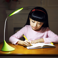 LED充电护眼学习阅读台灯 宿舍卧室床头灯 usb充电创意触摸台灯