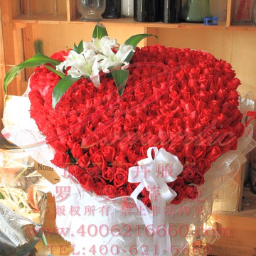 我爱你521朵心型红玫瑰百合点缀鲜花束爱情求婚生日祝福北京速递