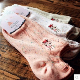 日系春夏季薄款袜子点子纱毛线卡通纯色兔子刺绣防臭清新短船袜子