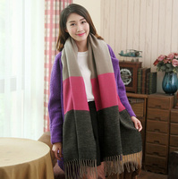 韩版冬季毛线围巾女披肩两用超长撞色宽条纹格子流苏加厚保暖围脖