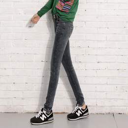 2015冬季新款韩版加绒加厚牛仔裤女修身显瘦弹力长裤铅笔女小脚裤