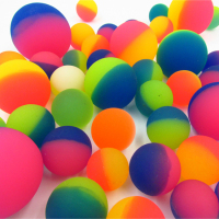 橡胶实心弹力球 儿童玩具球 双色磨砂弹力球 浮水弹力球 厂家直销