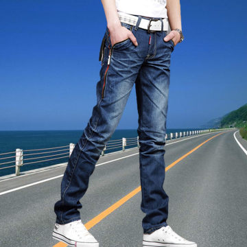 牛仔裤男生秋季直筒修身韩版青少年男青年青春流行高中学生长裤子