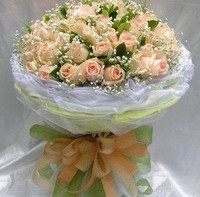 上海鲜花速递33朵香槟玫瑰花 上海鲜花快递 上海订花送花