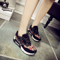 春季新款迷彩运动鞋女韩版低帮休闲鞋气垫旅游鞋系带跑步鞋学生潮