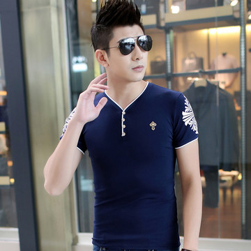 2015夏装新款男士短袖印花V领T恤 男装韩版修身半袖打底上衣 潮