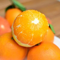 新鲜脐橙尝鲜秭归脐橙纽荷尔脐橙圆红水果现摘现发上市特价5斤装