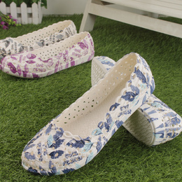 韩版新款夏季女凉鞋平底塑料印花沙滩鞋浅口白色护士鞋防滑洞洞鞋