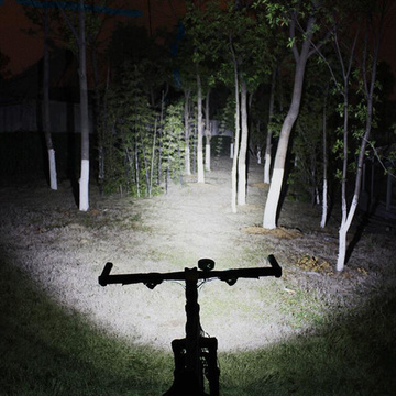 T6L2自行车灯 夜骑行灯装备山地车前灯尾灯手电筒USB强光单车配件