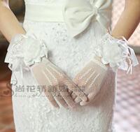 新娘手套婚纱手套包邮韩式短款新娘结婚手套红色白色蕾丝网格手套